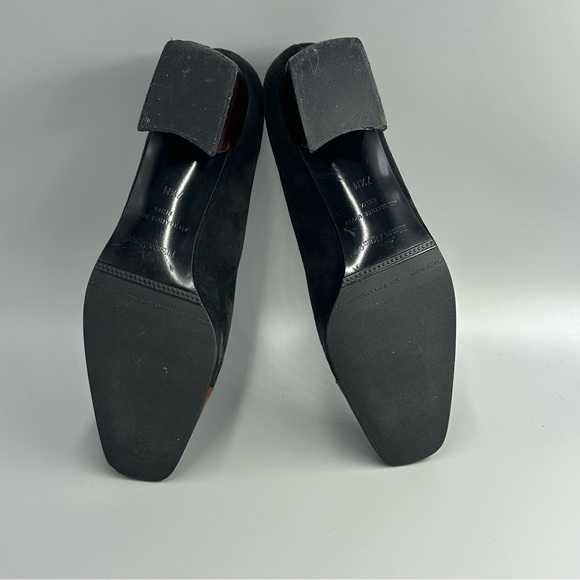 Vintage Etienne Aigner closed toe heels - Picture 4 of 4